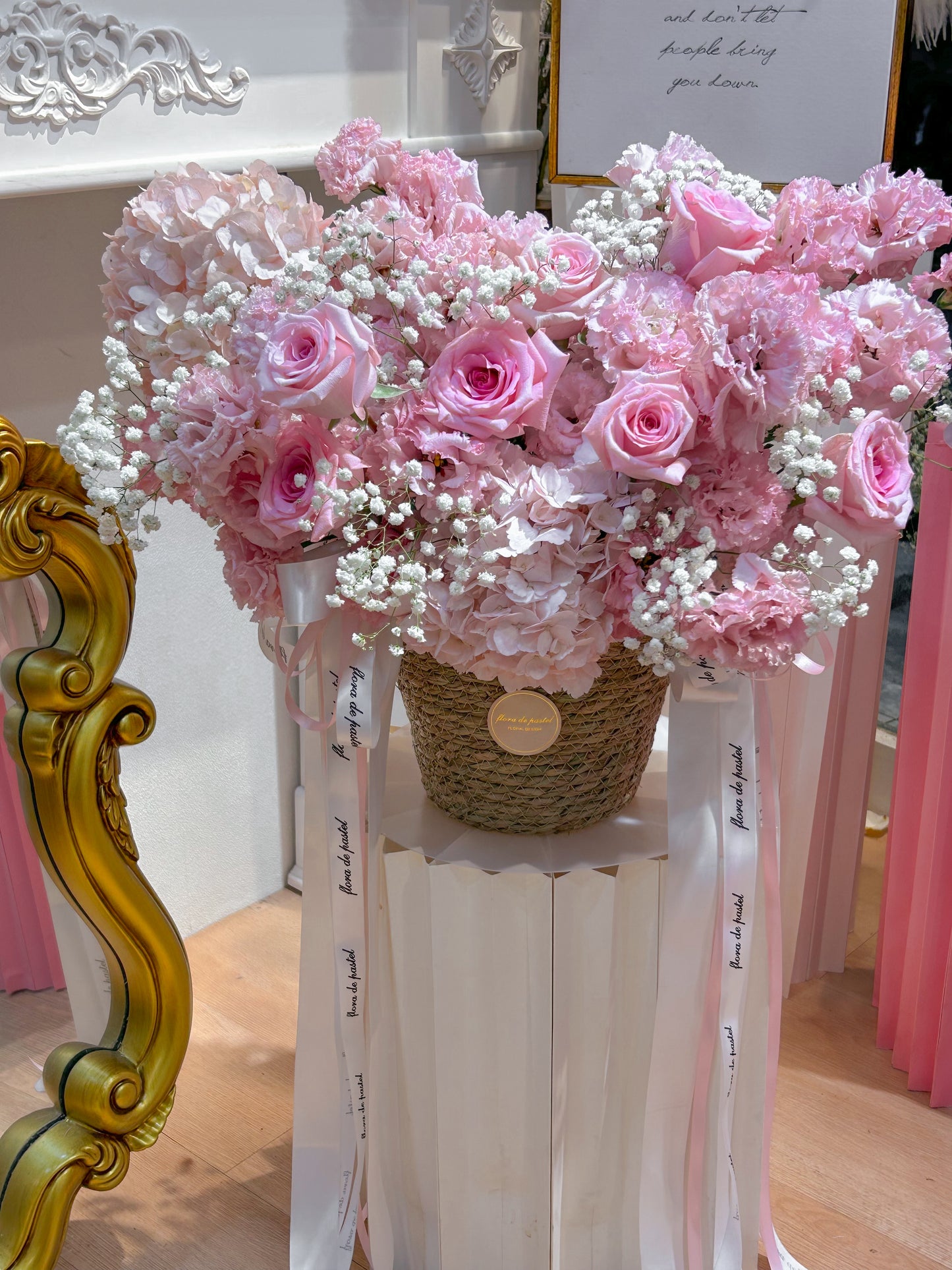The pink moment | 粉紅泡泡鮮花籃