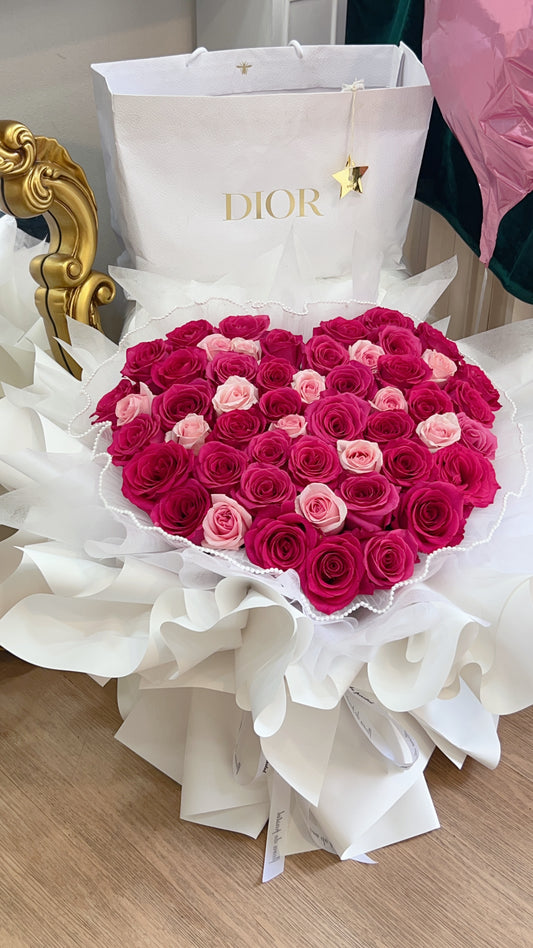 Heart to heart | 52朵玫瑰愛心鮮花束