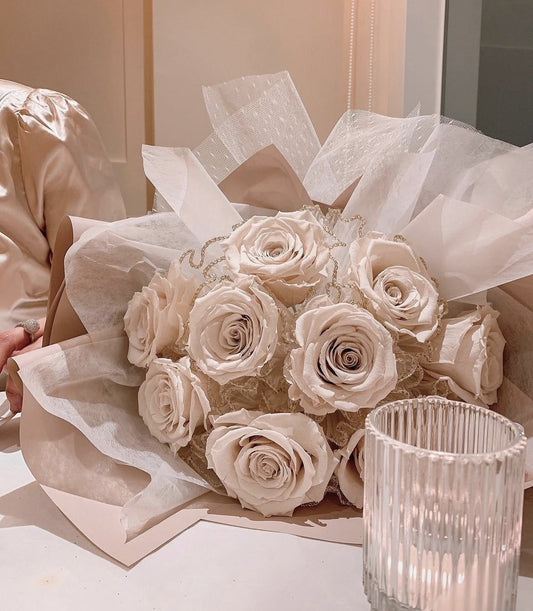 You look like a fairy| 仙女白紗永生花束