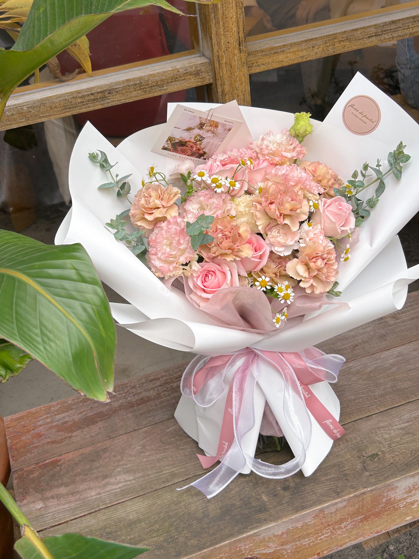 母親節花禮 |
寵愛妳一輩子康乃馨大鮮花束