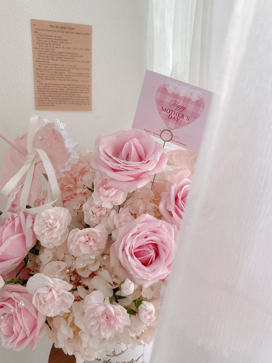 Echoes of Silk|康乃馨玫瑰繡球鮮花抱抱桶