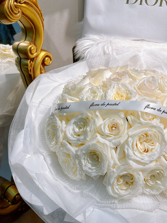 Rose-White|皇家厄瓜多玫瑰鮮花束【純潔白】|33朵