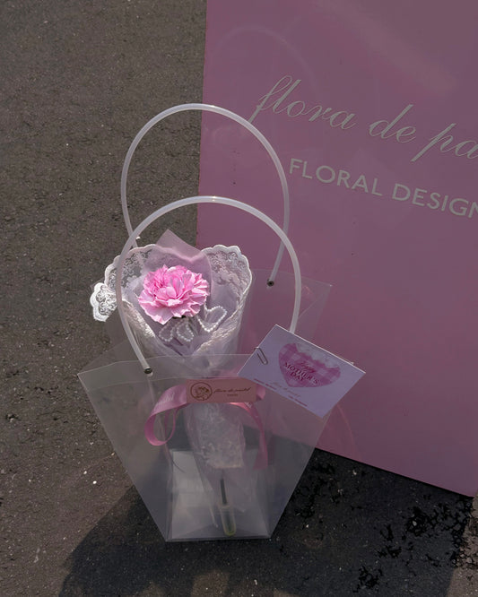 Wrapped in Grace｜單支美國大康乃馨鮮花束