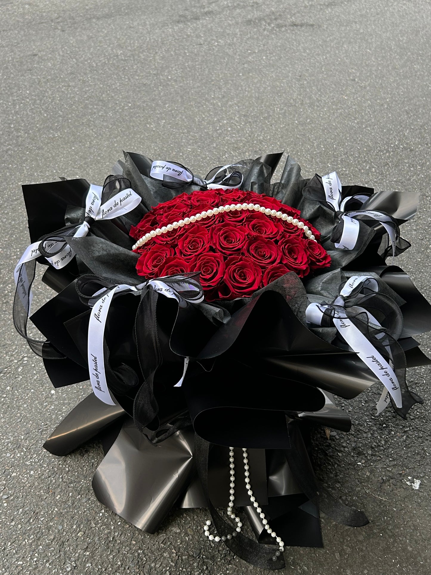 Black Swan｜黑天鵝芭蕾風永生花束
