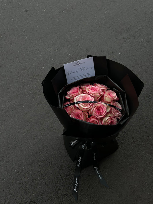 Sweet but psycho｜12朵進口玫瑰鮮花束