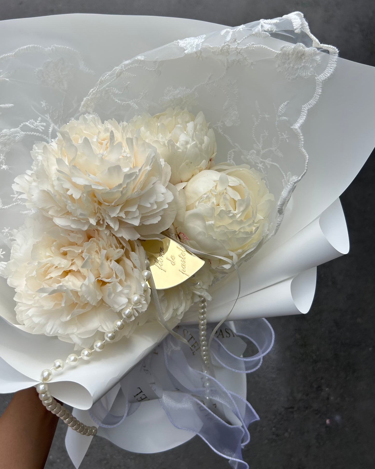 White peony｜5朵進口芍藥鮮花束