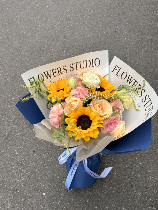 Sunflower - 向日葵混搭大鮮花束（藍）