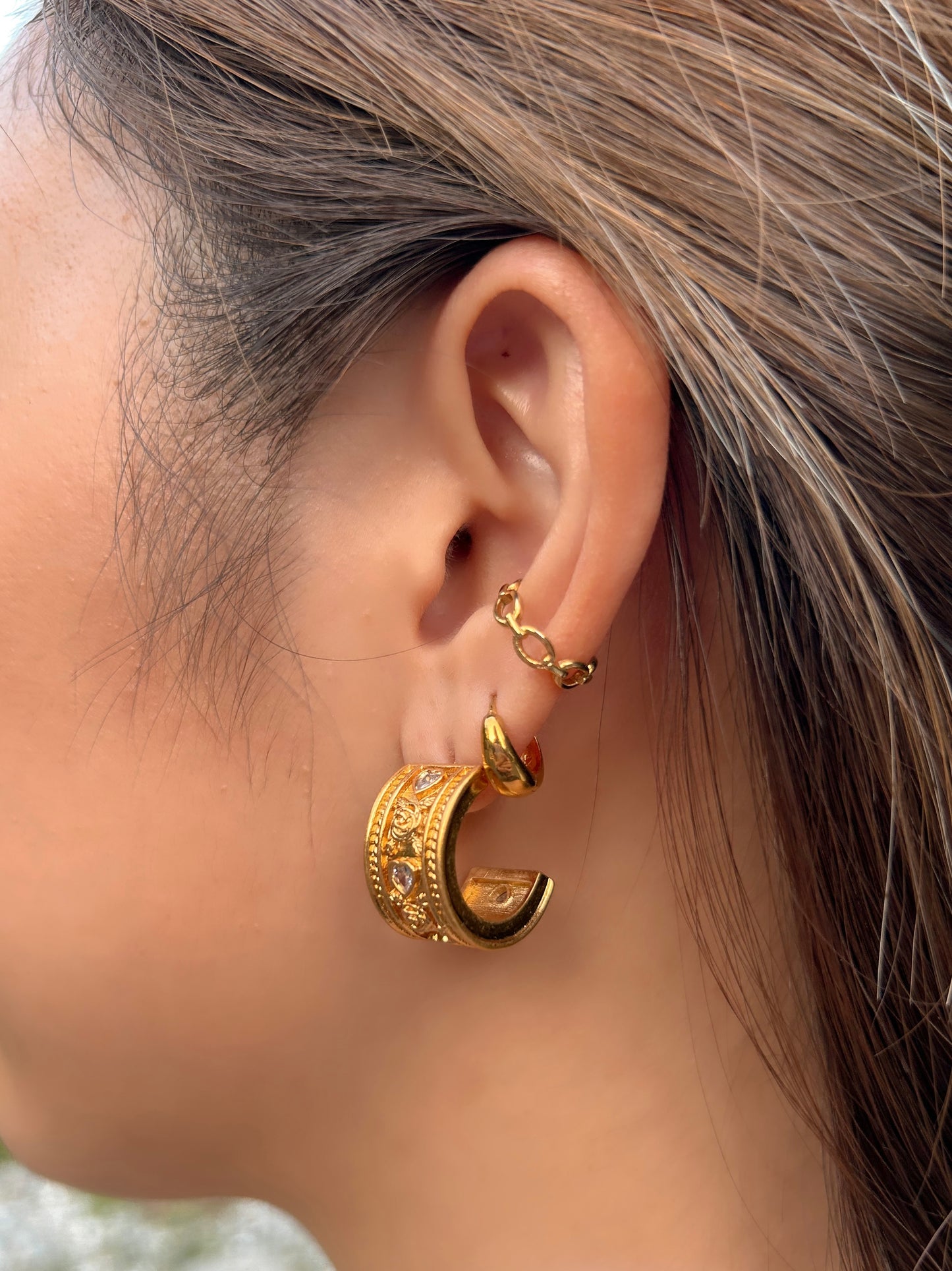 Le Rose earrings ｜ 玫瑰花寶石耳環